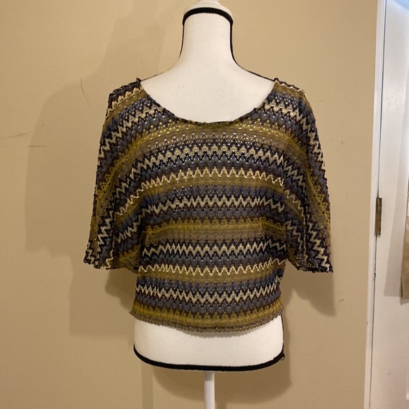 ❤️Collective Concepts Chevron Knit Top size - size S great condition! - Picture 3 of 5